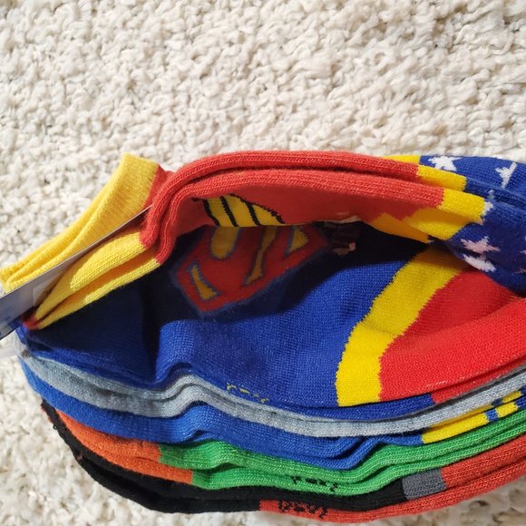 DC Comics Socks Harley Quinn 6 Pair Wonderwoman - Picture 4 of 15